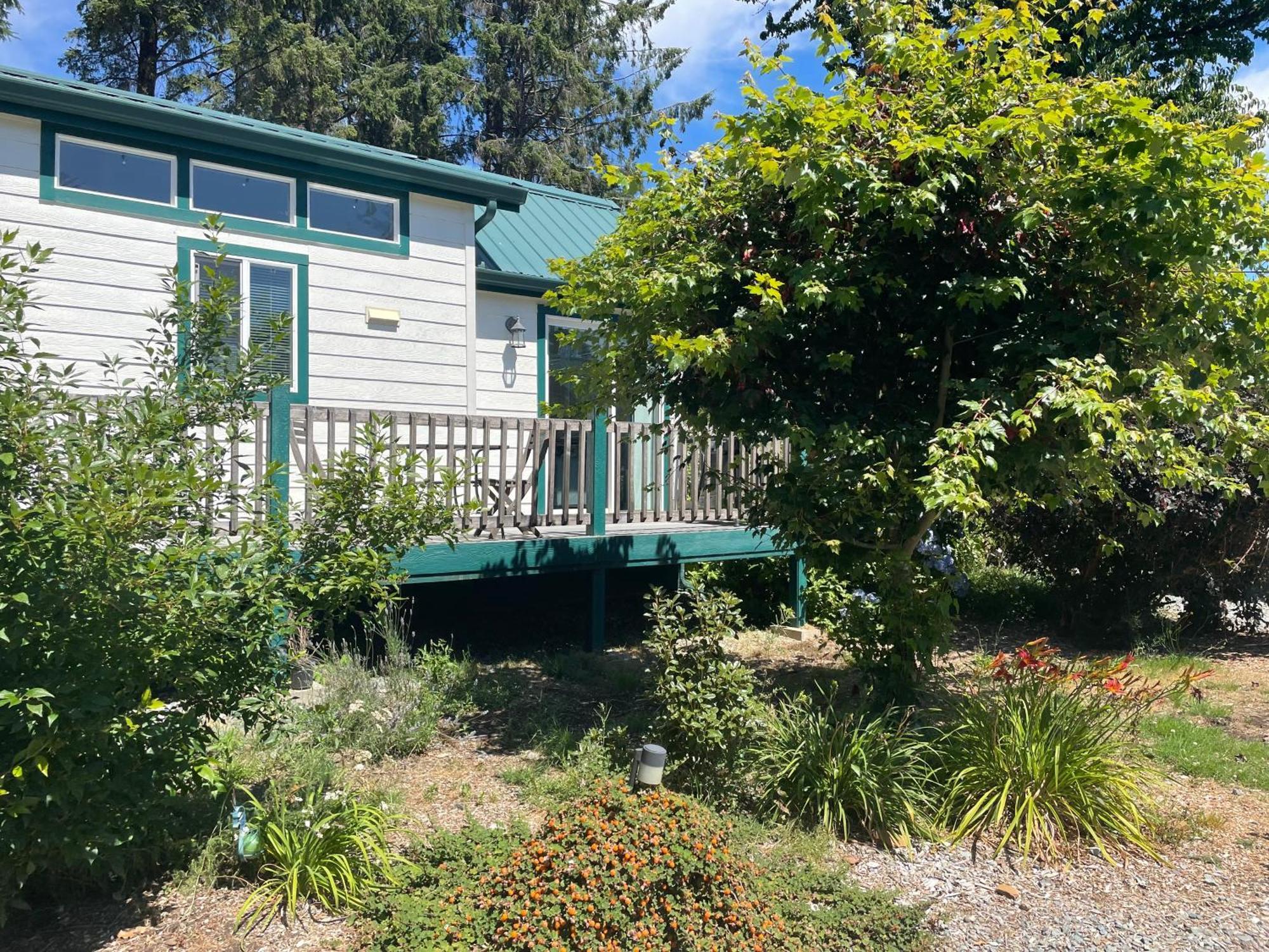 Sheltered Nook On Tillamook Bay Bay City Exterior photo